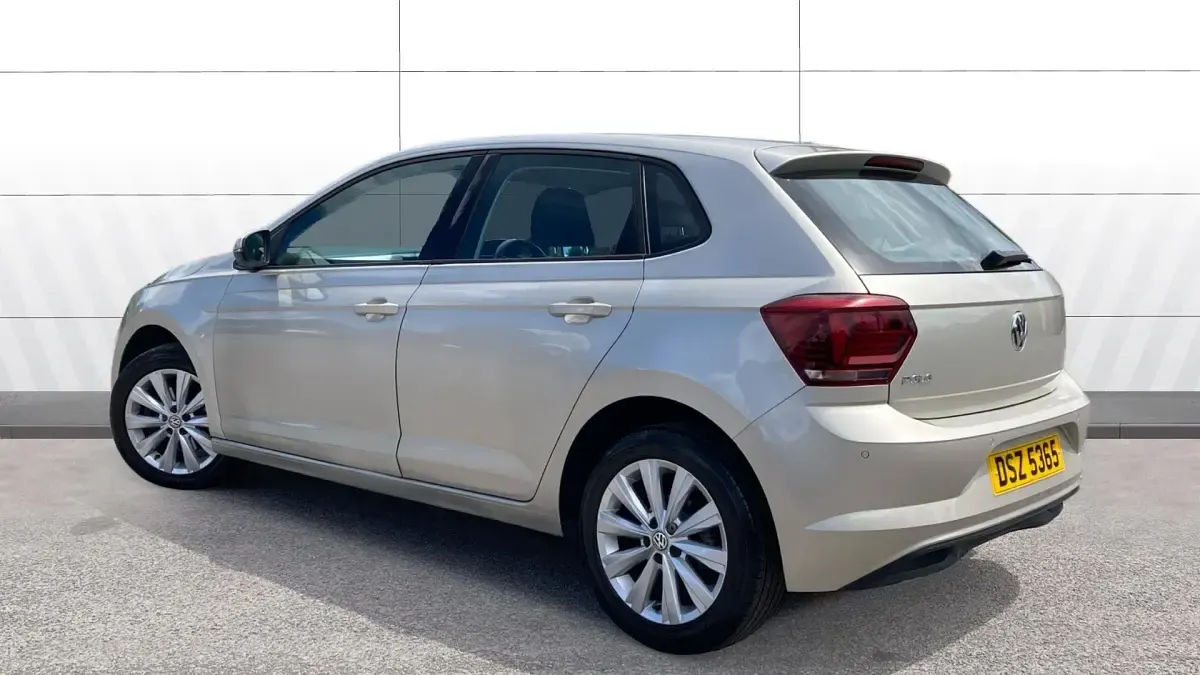 Used VW Polo SEL 116 HP (85 kW) 2019 Silver Hatchback