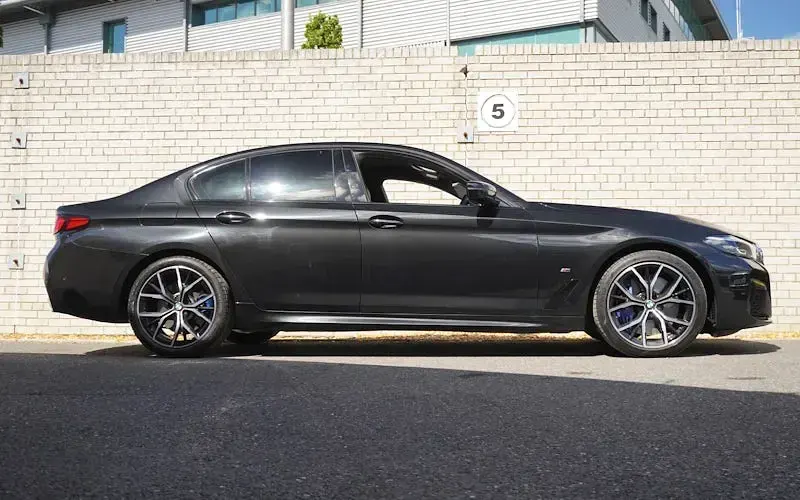 Used BMW 530 M Sport 286 HP (210 kW) 2022 Black Sedan