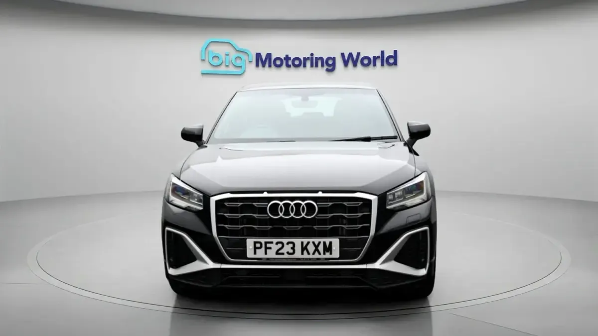 Used Audi Q2 S-Line 150 HP (110 kW) 2023 Black SUV