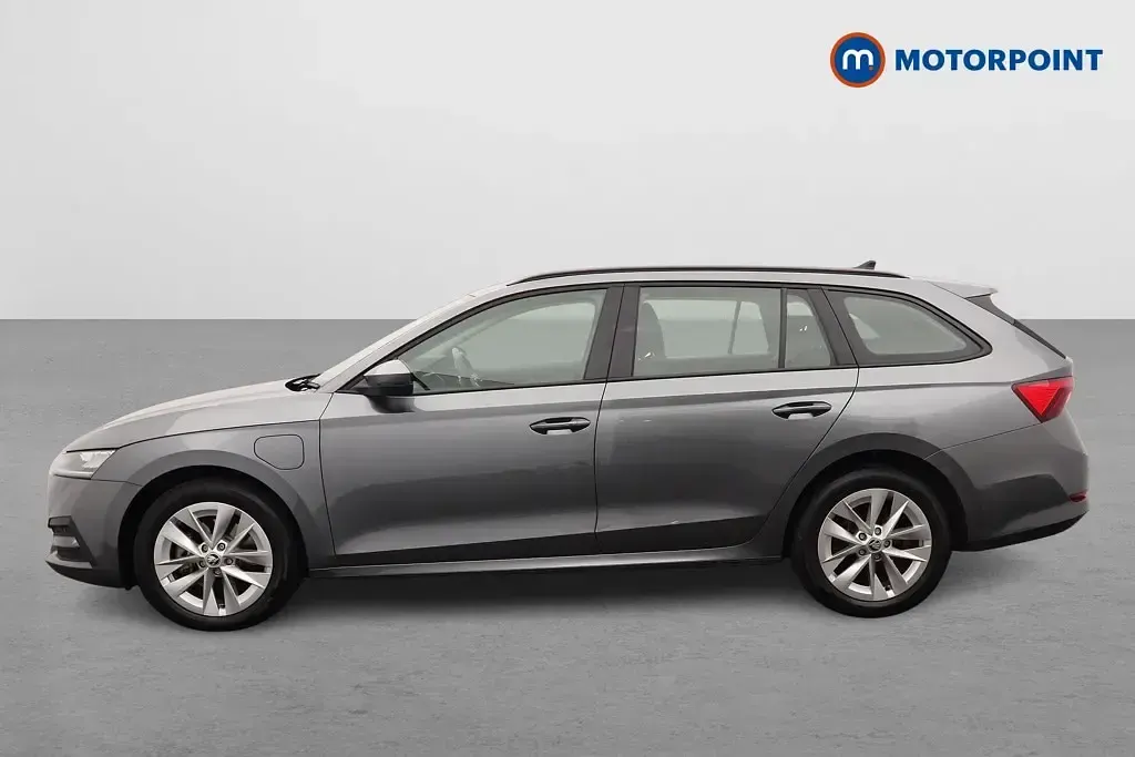 Used Skoda Octavia SE Technology 2024 Grey Estate