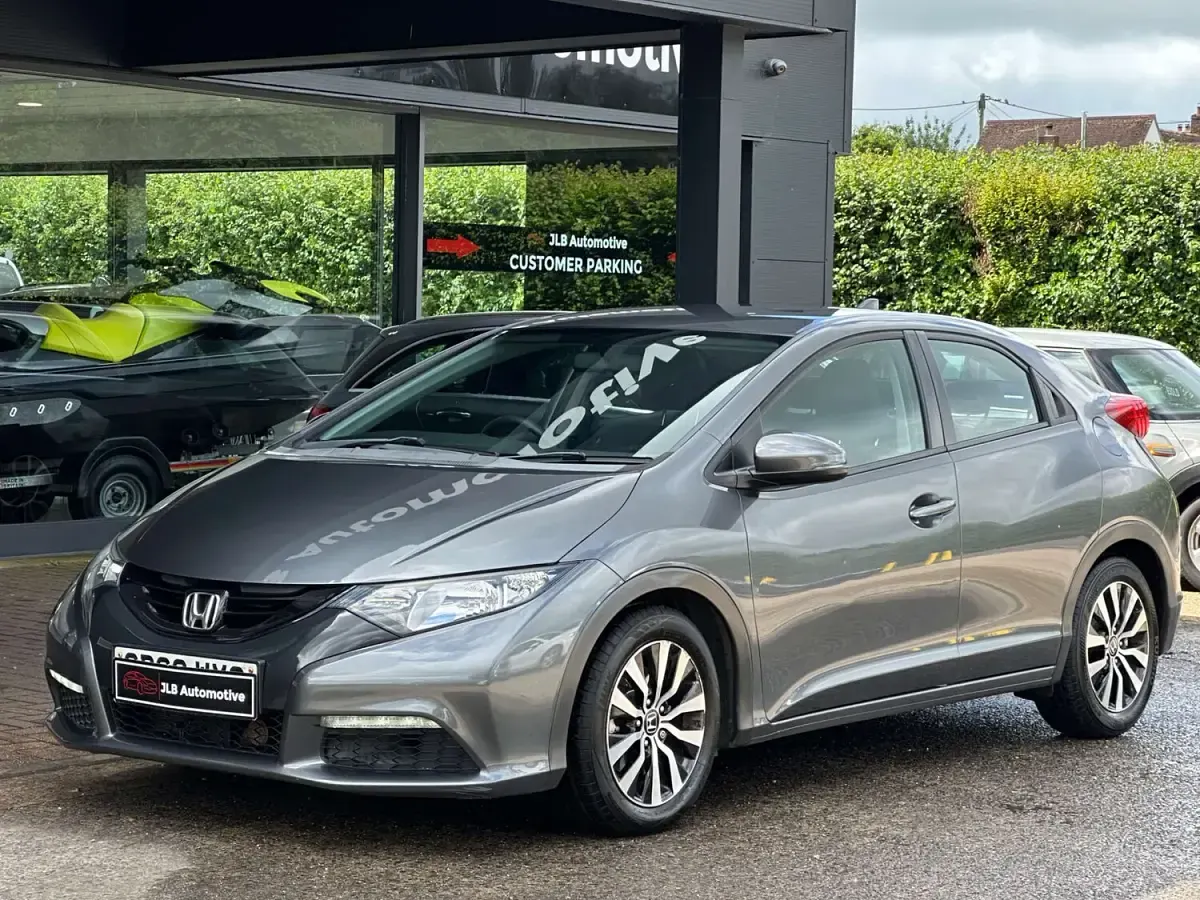 Used Honda Civic SE 120 HP (88 kW) 2013 Grey Hatchback