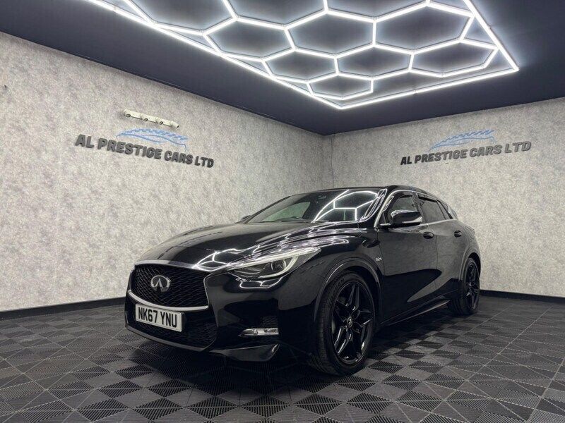 Black Used 2017 Infiniti Q30 Sport Tech Hatchback | £9,999 (Fair price) - Image 1/4