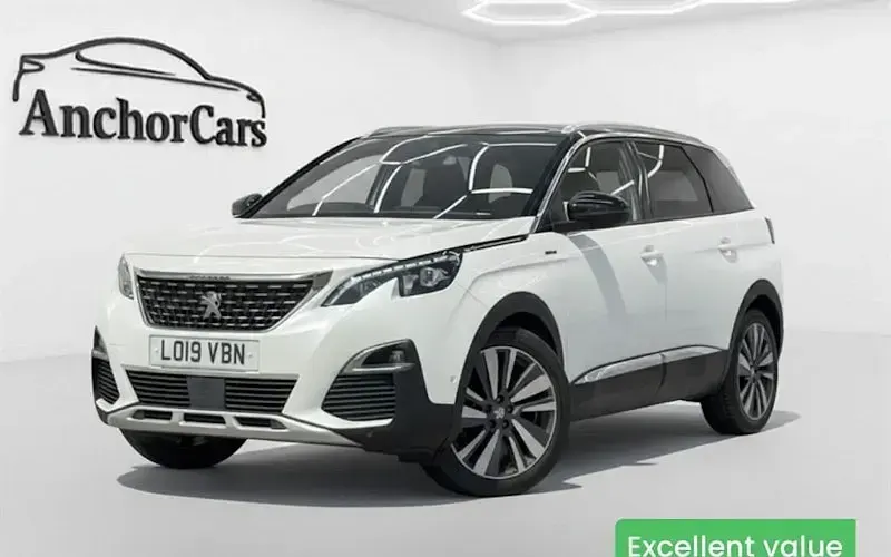 Usado Peugeot 5008 Premium 131 HP (96 kW) 2019 SUV