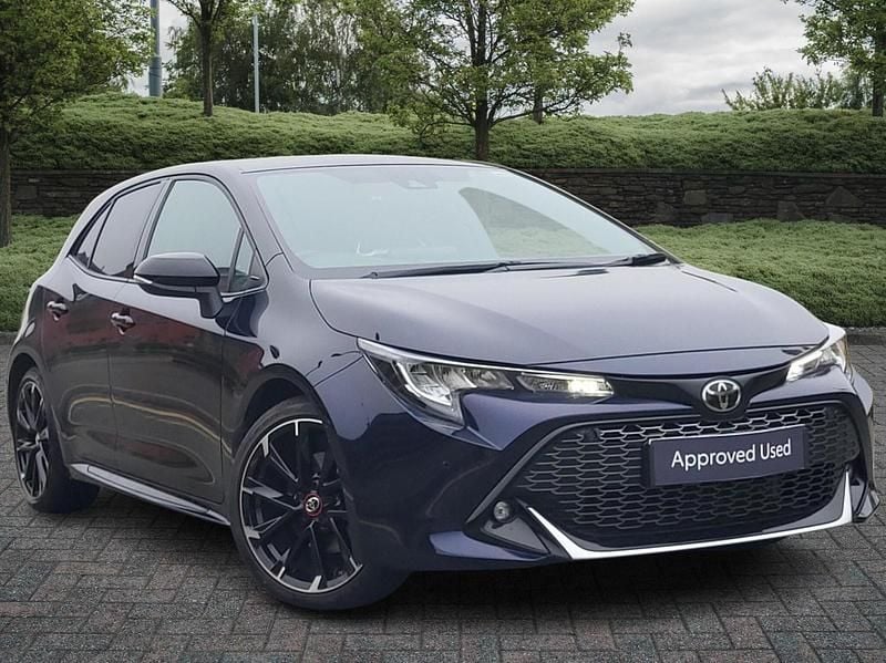 Blue/black Used 2022 Toyota Corolla Sport Hatchback | £21,285 (Fair price) - Image 1/4