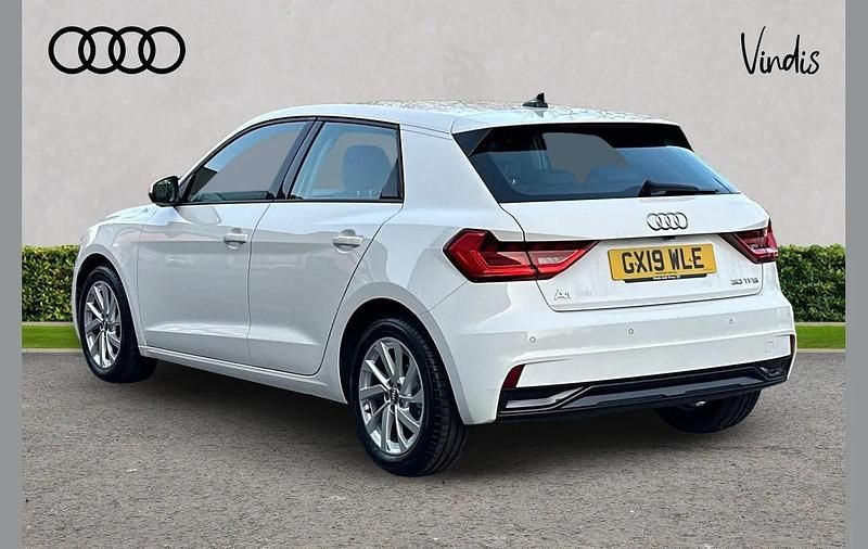 Used Audi A1 Sport 113 HP (83 kW) 2019 White SUV