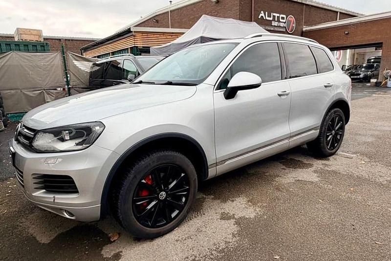 Silver Used 2014 VW Touareg SE SUV | £10,990 (Fair price) - Image 1/1
