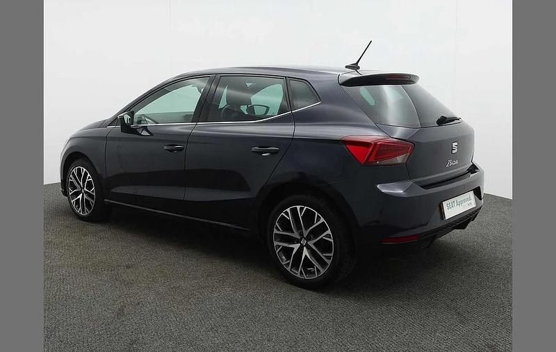 Used Seat Ibiza XCELLENCE Lux 94 HP (69 kW) 2022 Blue Hatchback