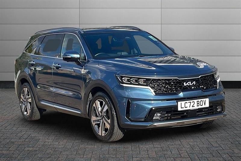 Blue Used 2022 Kia Sorento SUV | £34,495 (Good price) - Image 1/2