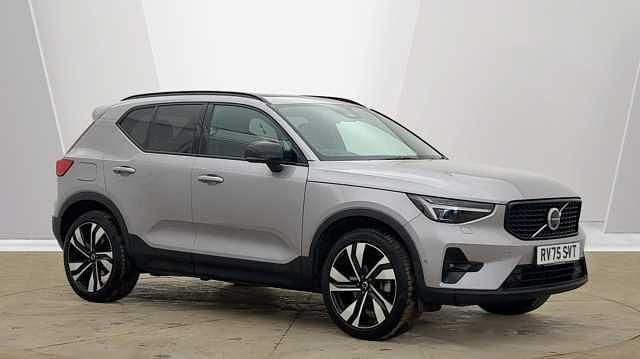 Used Volvo XC40 Ultra 161 HP (118 kW) 2025 Silver SUV