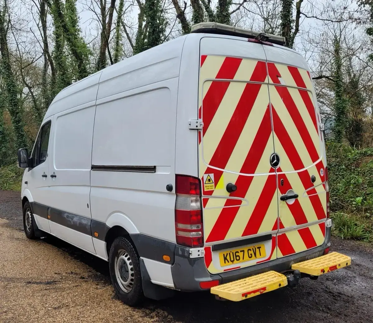 Used Mercedes Sprinter 140 HP (102 kW) 2017 White Van