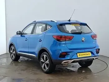 Used MG ZS Excite 106 HP (77 kW) 2023 Blue SUV