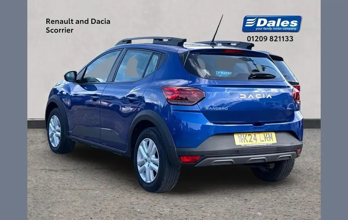 Used Dacia Sandero Expression 90 HP (66 kW) 2024 Blue Hatchback
