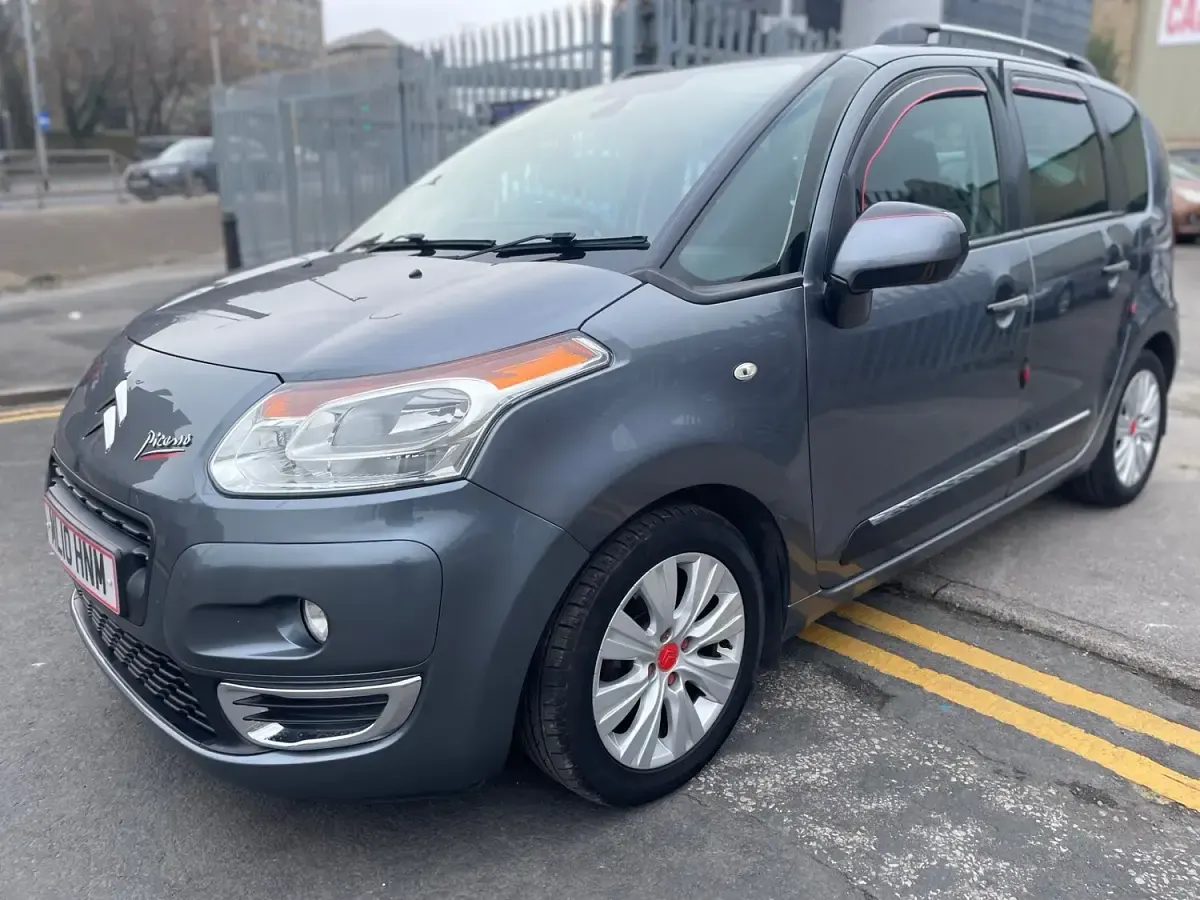 Used Citroën C3 Picasso Exclusive 2010 Grey MPV