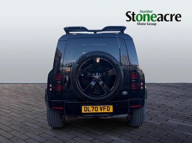 Used Land Rover Defender HSE 240 HP (176 kW) 2020 Black Estate