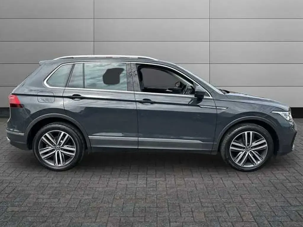 Used VW Tiguan 150 HP (110 kW) 2023 SUV