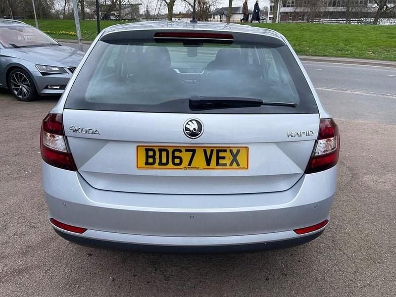 Used Skoda Rapid SE 95 HP (69 kW) 2017 Silver Hatchback