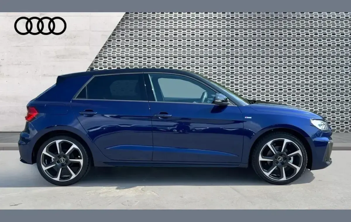 New Audi A1 Black Edition 147 HP (108 kW) 2026 Blue SUV