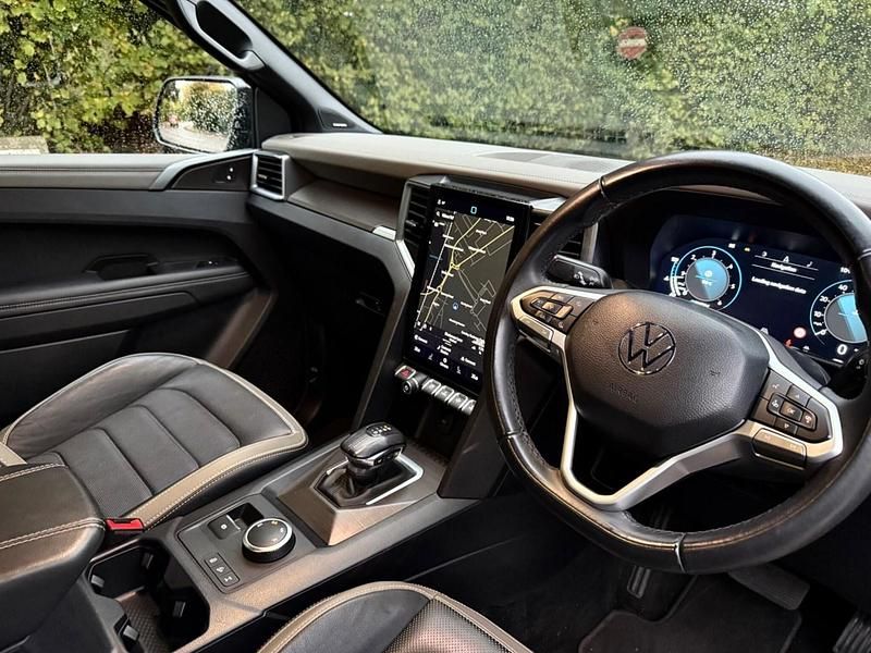 Usado VW Amarok Style 237 HP (174 kW) 2023 Preto Pickup
