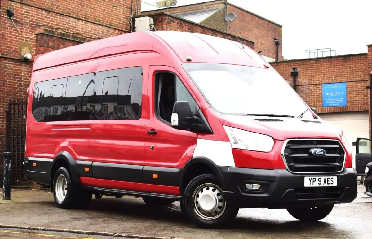Usado Ford Transit Trend 170 HP (125 kW) 2019 Branco