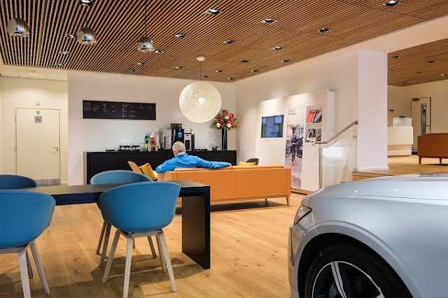 Used Volvo S60 R-Design 247 HP (181 kW) 2020 Sedan