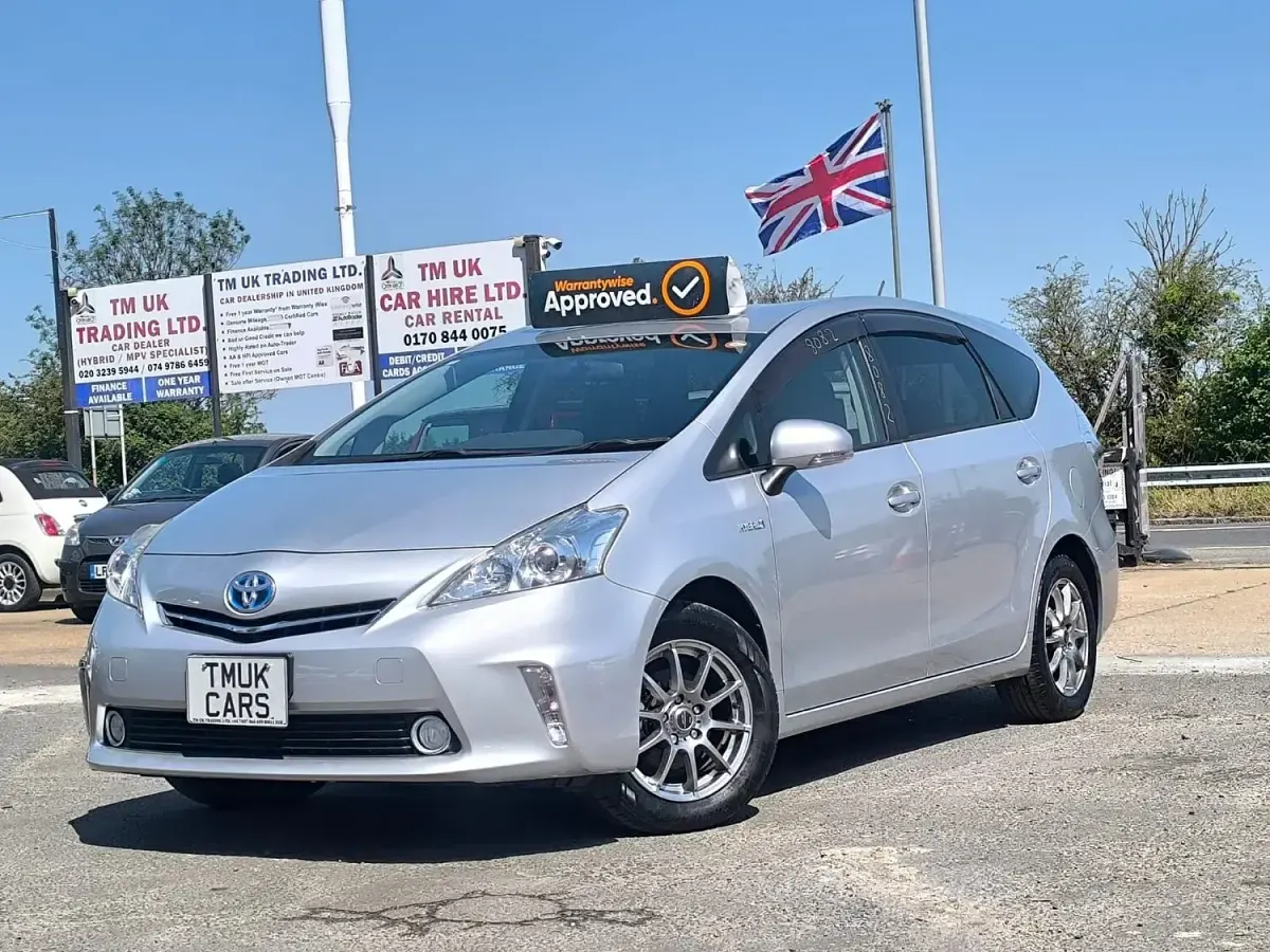 Used Toyota Prius+ 136 HP (100 kW) 2014 Silver MPV