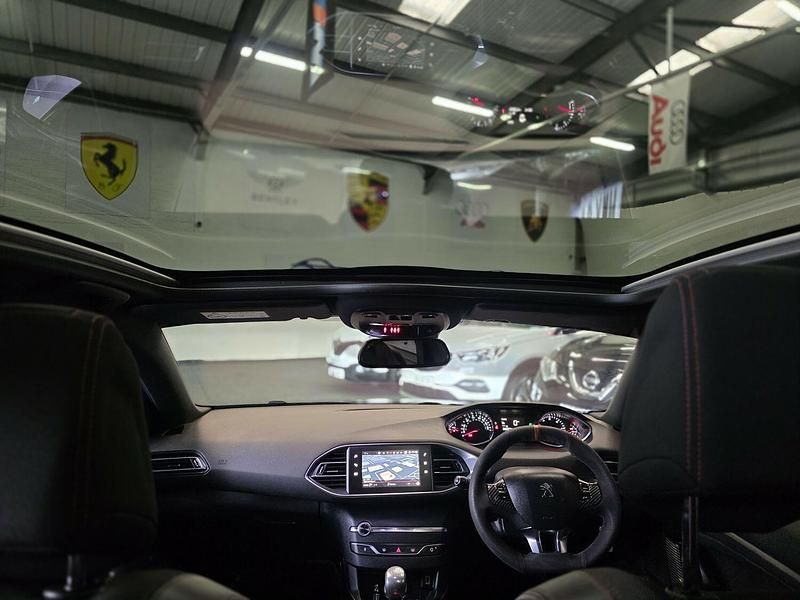 Used Peugeot 308 GT-line 2018 Grey Hatchback