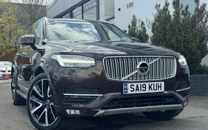 Used Volvo XC90 Inscription 235 HP (172 kW) 2019 SUV