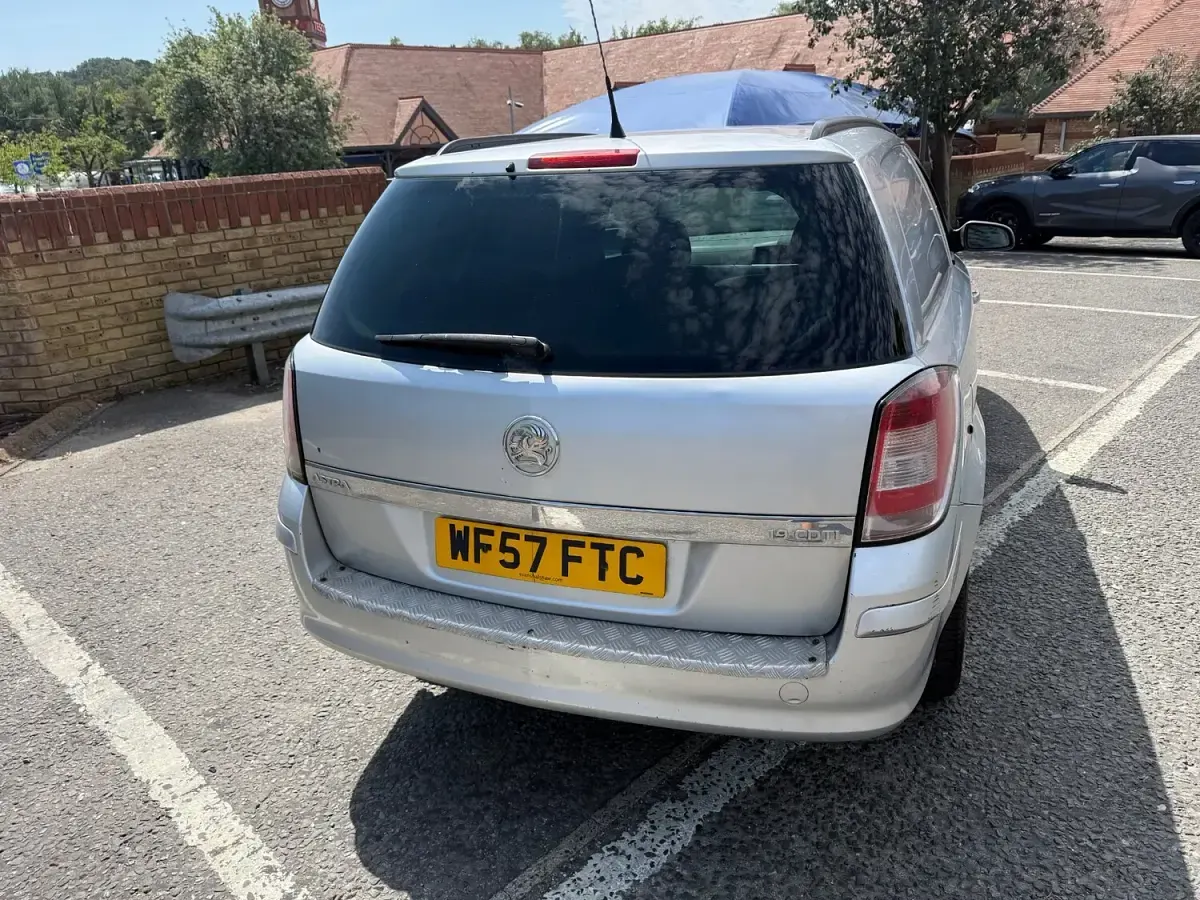 Used Vauxhall Astra Sportive 2007 Silver Van