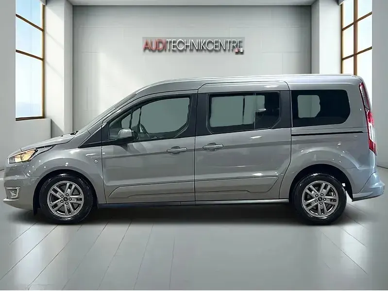 Used Ford Tourneo Titanium 2021 Solar silver (exclusive paint) MPV