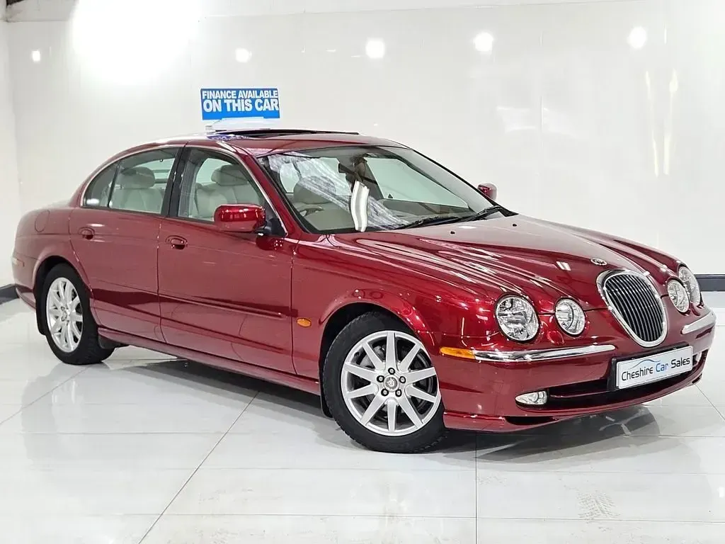 Usado Jaguar S-Type SE 240 HP (176 kW) 2000 Vermelho Sedan