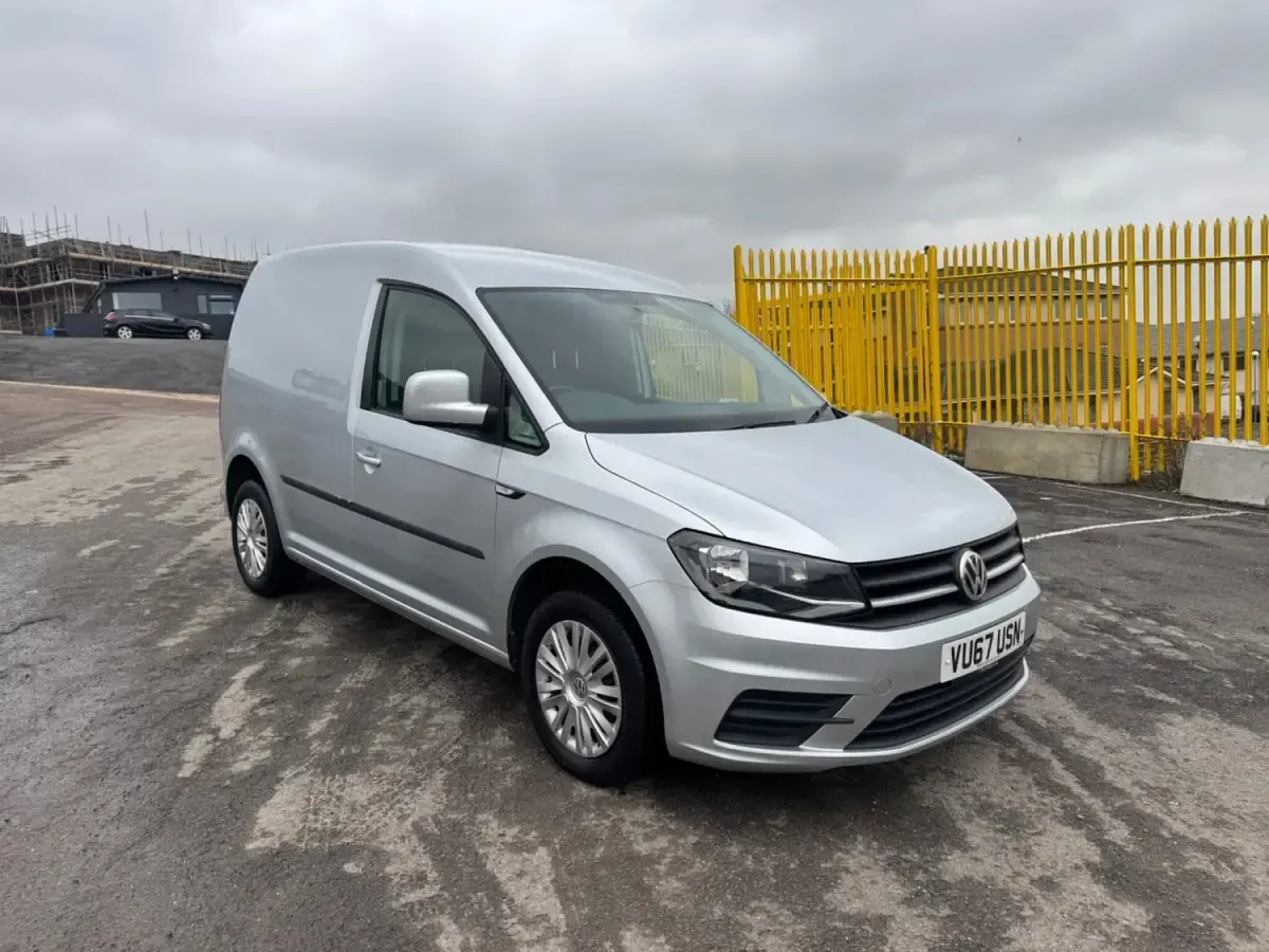 Used VW Caddy Trendline 102 HP (75 kW) 2017 Silver MPV