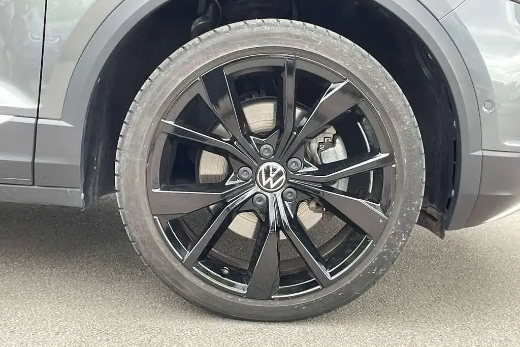 Used VW T-Roc Style 147 HP (108 kW) 2024 Grey SUV