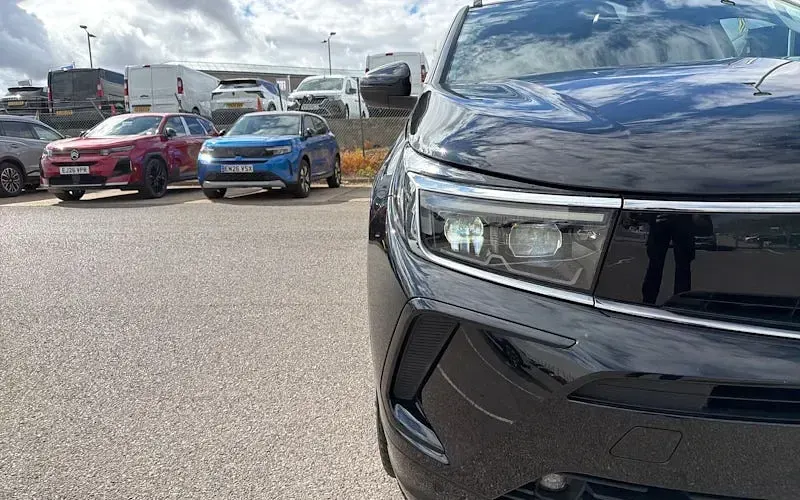 Used Vauxhall Grandland X Ultimate 131 HP (96 kW) 2024 Black SUV