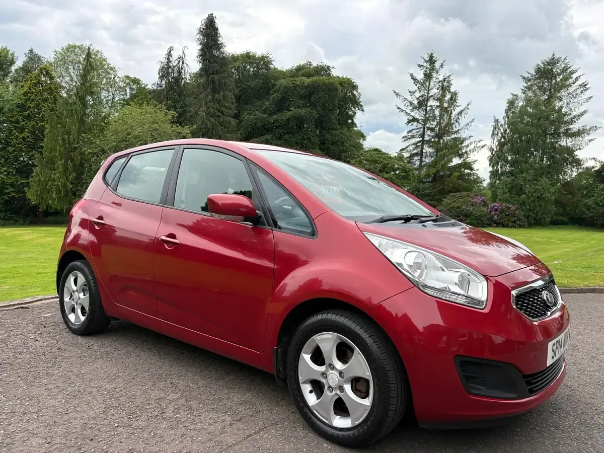 Used Kia Venga 2014 Red Hatchback