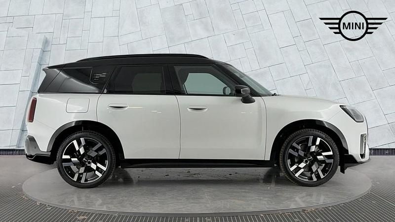 Used Mini Countryman 215 HP (158 kW) 2025 White SUV