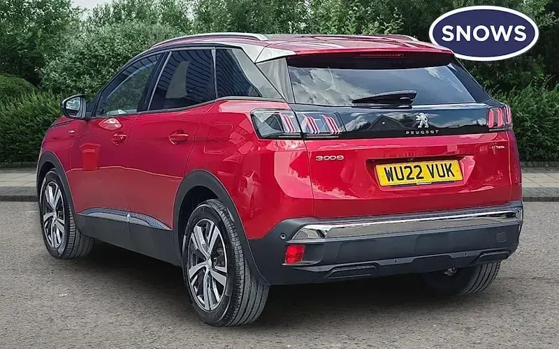 Used Peugeot 3008 Allure Premium 224 HP (164 kW) 2022 Red SUV