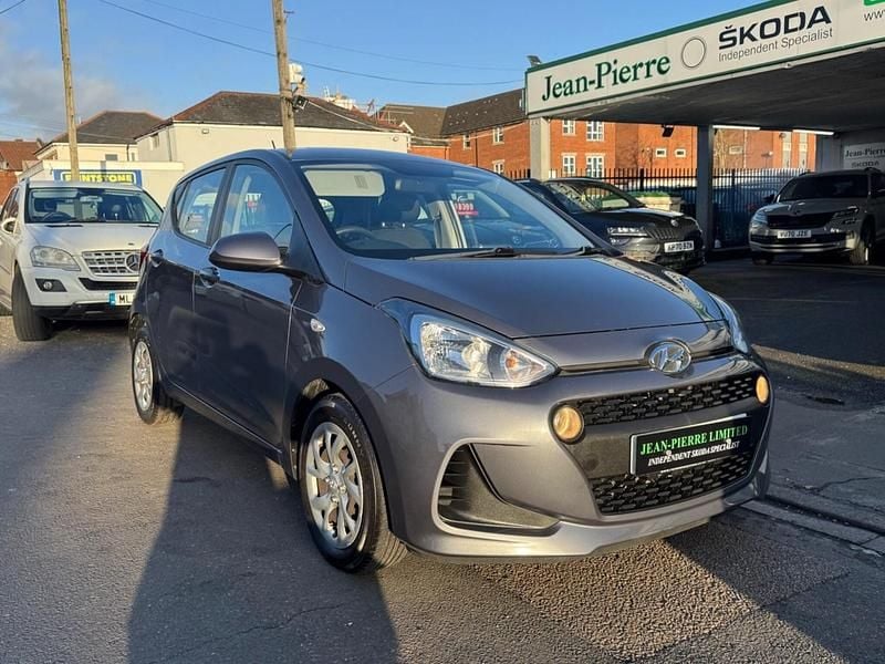 Used Hyundai i10 SE 2018 Grey Hatchback