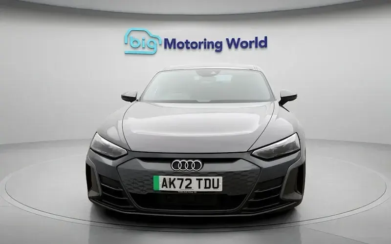 Usado Audi e-tron GT quattro 389 kW (530 HP) 2024 Sedan