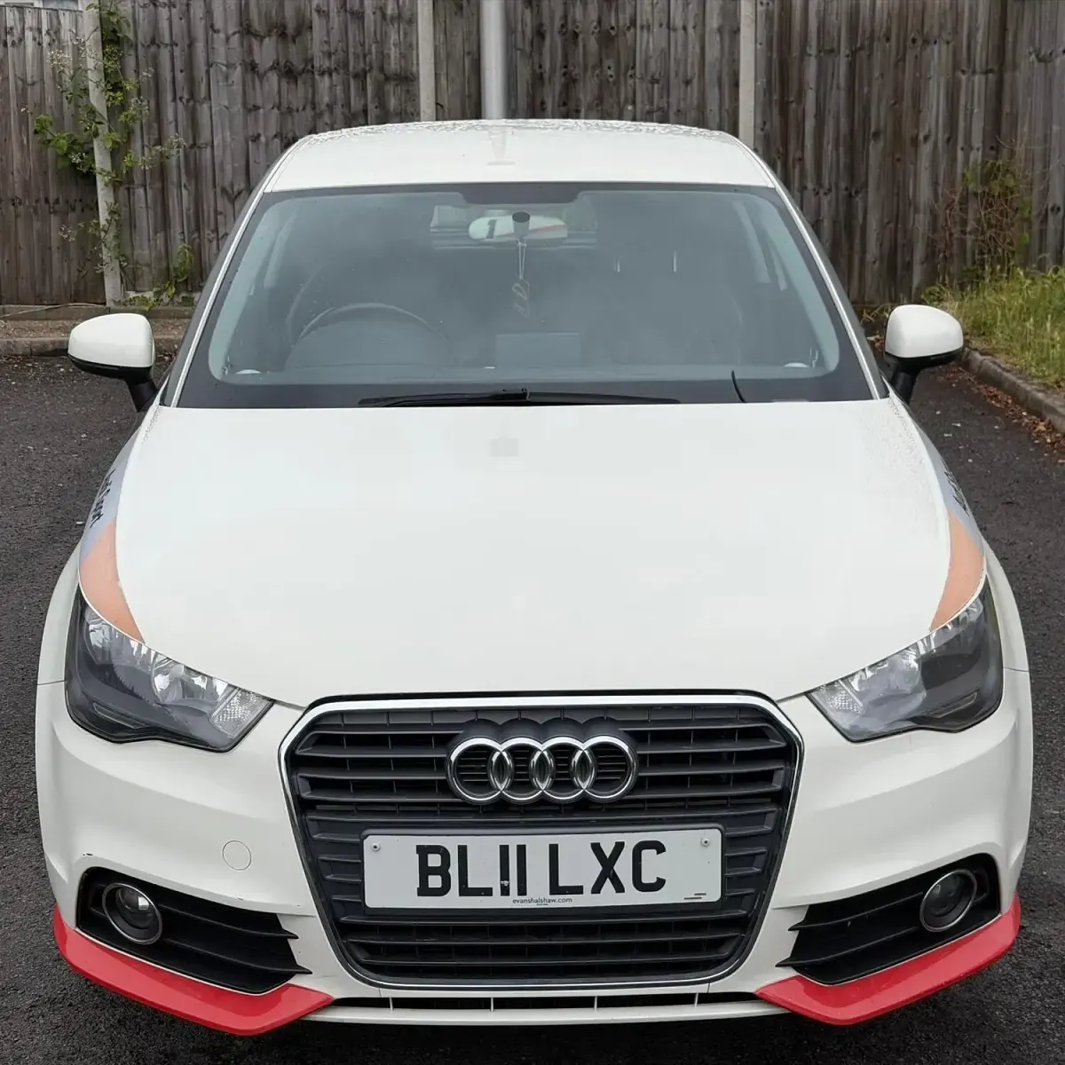 Used Audi A1 Competition 122 HP (89 kW) 2011 White Hatchback