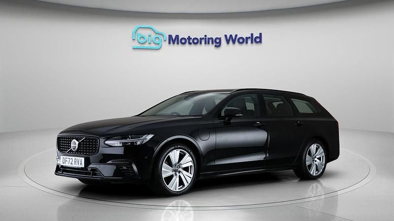 Used Volvo V90 Plus 249 HP (183 kW) 2023 Estate
