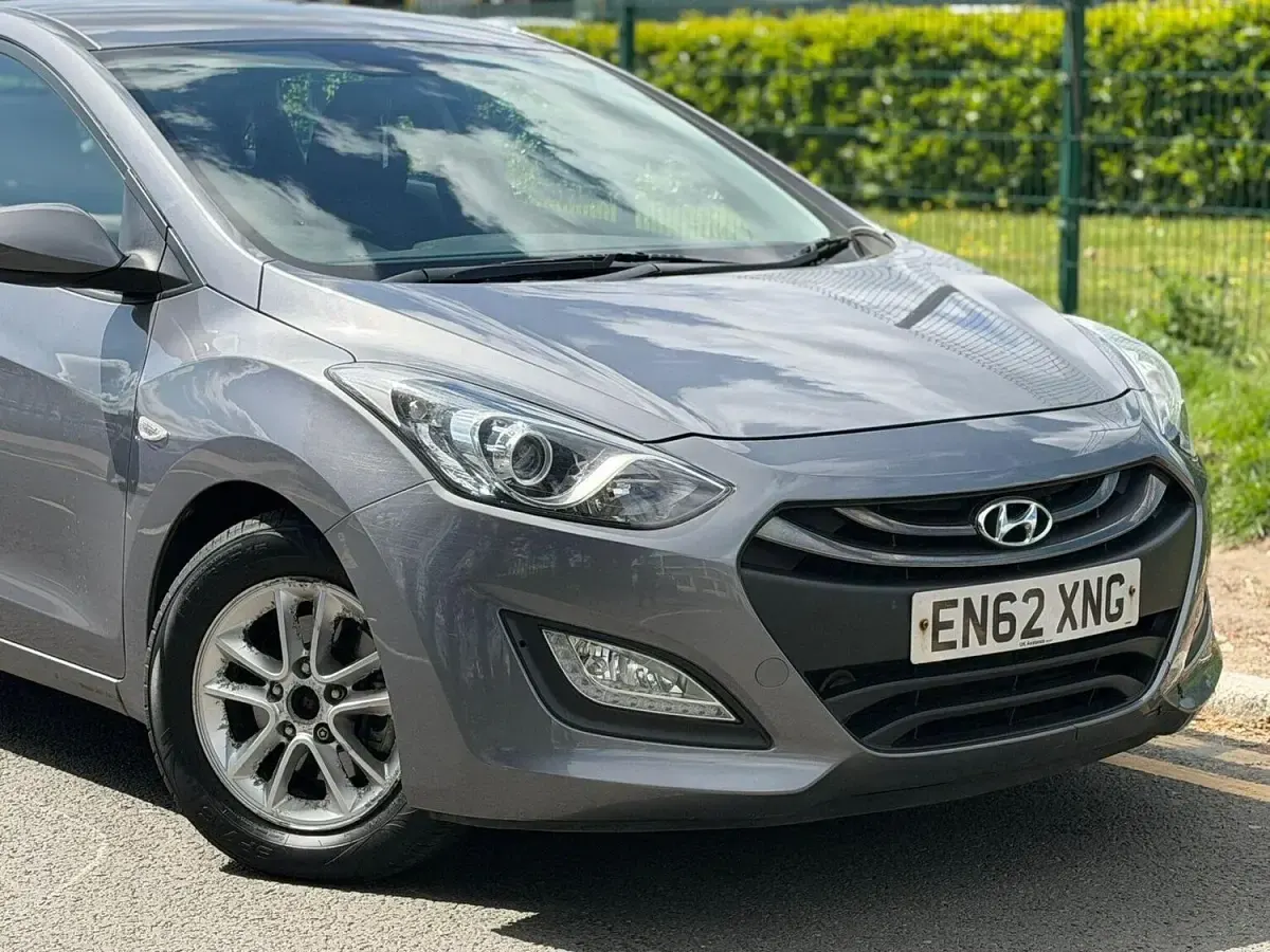 Used Hyundai i30 Active 110 HP (80 kW) 2013 Grey Hatchback