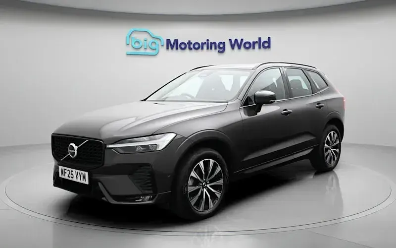 Used Volvo XC60 Plus 250 HP (183 kW) 2024 Grey SUV