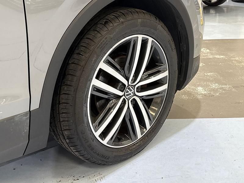 Used VW Tiguan Elegance 150 HP (110 kW) 2021 Grey SUV