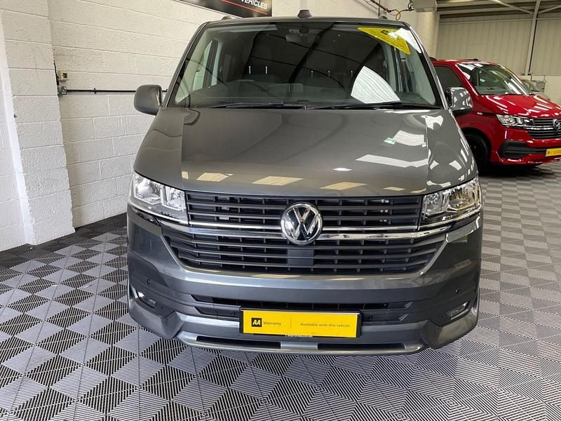Used VW Transporter Highline 204 HP (150 kW) 2022 Grey Van