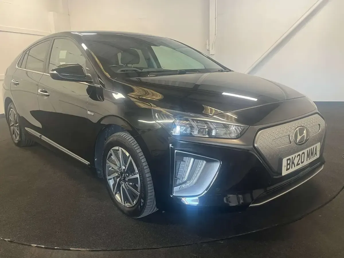 Used Hyundai Ioniq Premium SE 100 kW (136 HP) 2020 Black Hatchback