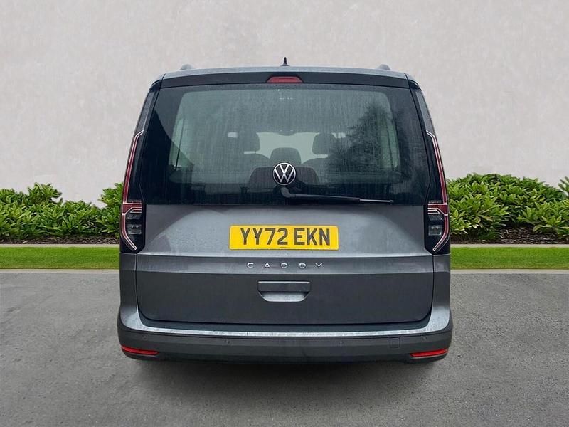Used VW Caddy Maxi Life 122 HP (89 kW) 2022 Grey MPV