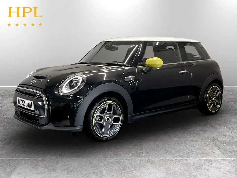 Used Mini Cooper SE Hatch 135 kW (184 HP) 2022 Black Hatchback