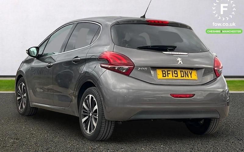Used Peugeot 208 82 HP (60 kW) 2019 Grey Hatchback