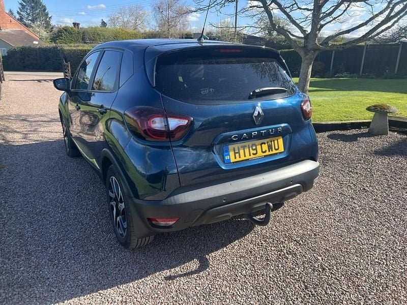 Used Renault Captur Iconic 2019 Blue SUV