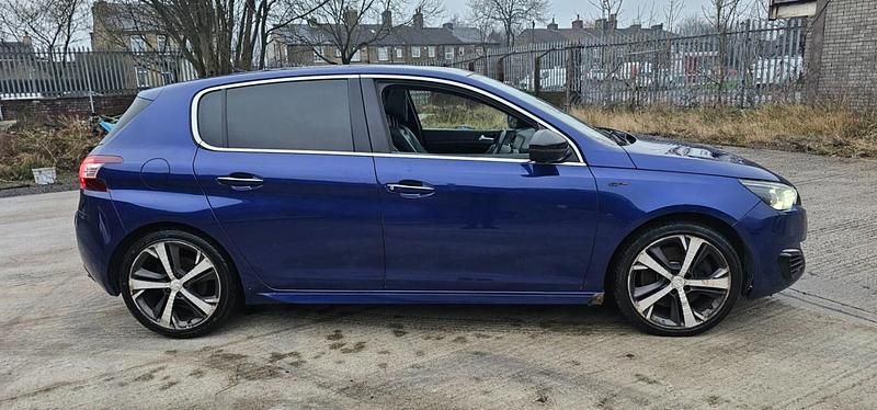 Used Peugeot 308 GTi 205 HP (150 kW) 2015 Blue Hatchback